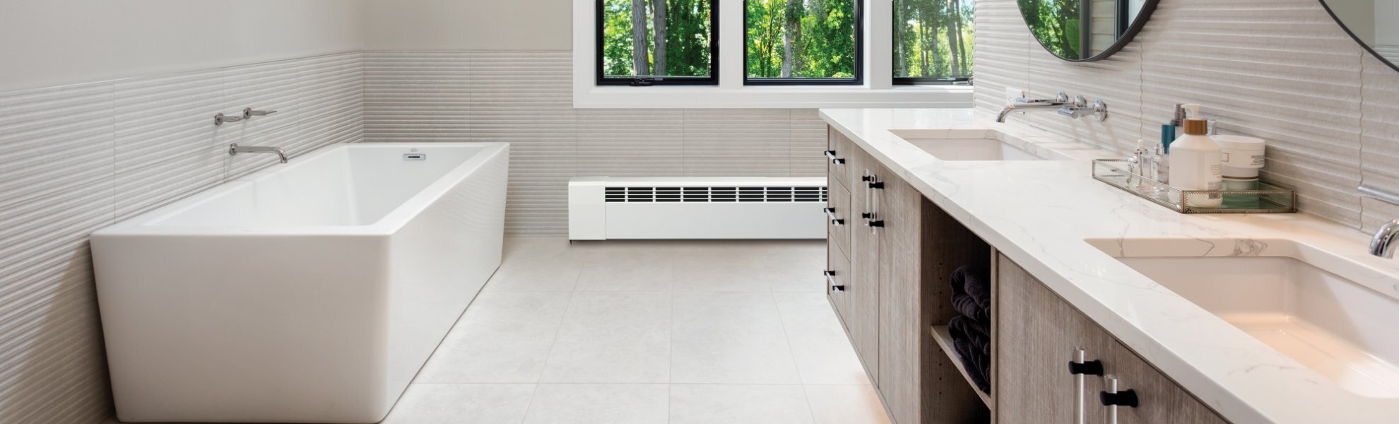 Bathroom with RevitalLine™ baseboard covers